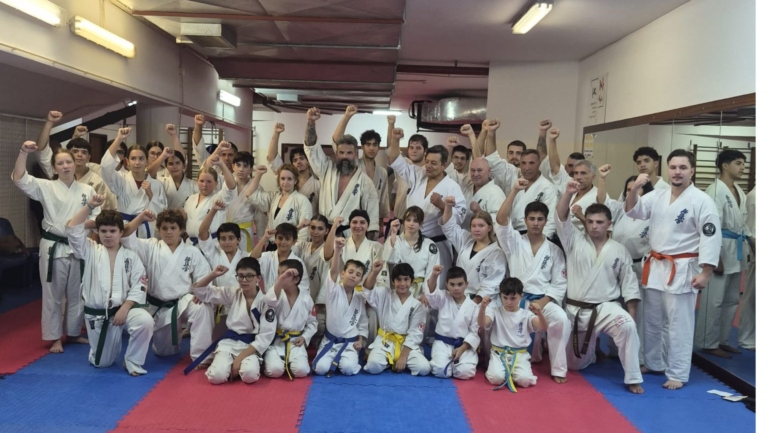 KMC 17 — 50 Combates
